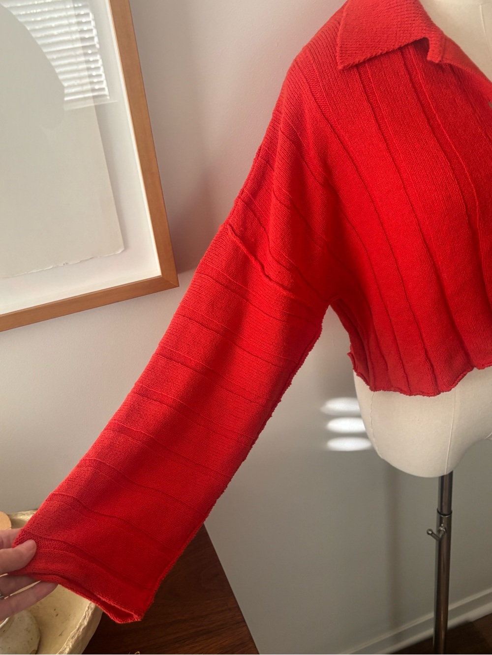 Red Cropped Rib Knit Sweater - Picture 5 of 10